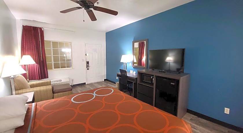 Scottish Inns & Suites Forney East Dallas TX