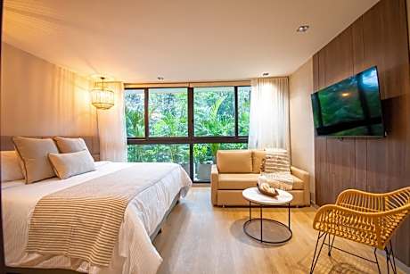 Deluxe Double or Twin Room with Garden View