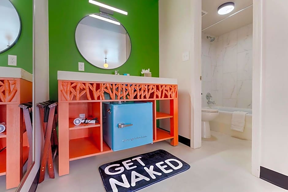 Heights House Hotel - Houston Heights Downtown an Ascend Collection Hotel