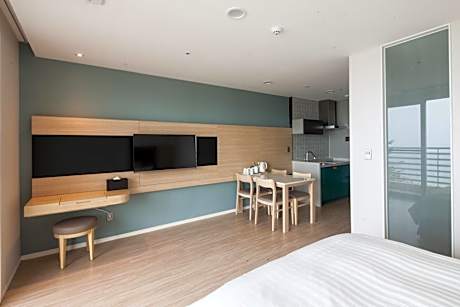 Resort Family (With Kitchenette, Beach Ocean View)