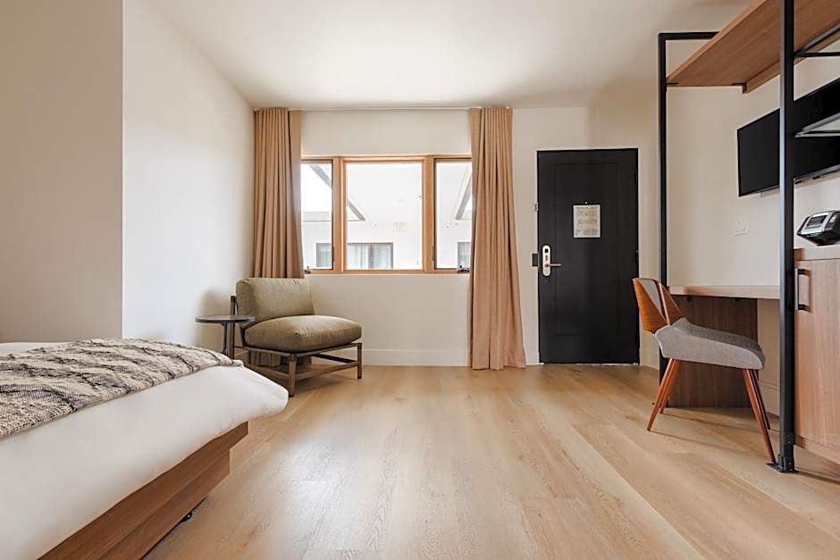 The Lum Hotel Los Angeles Stadium District