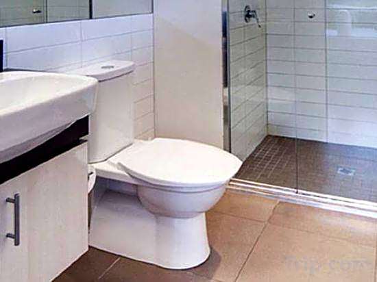 Punthill Essendon Grand Hotel