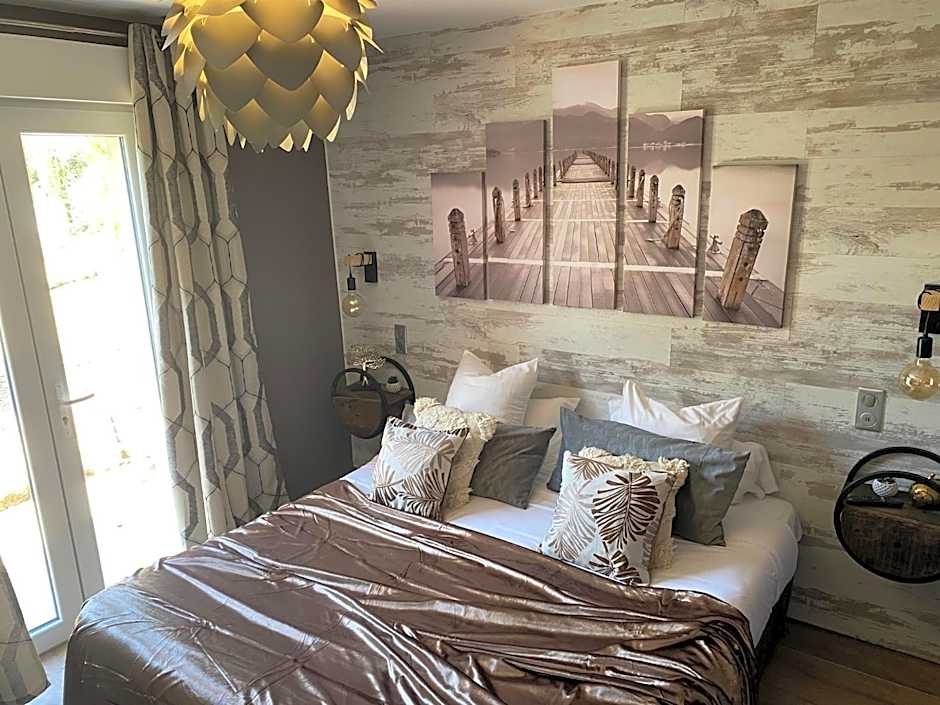 Le President-Gare Nimes Pont Du Gard