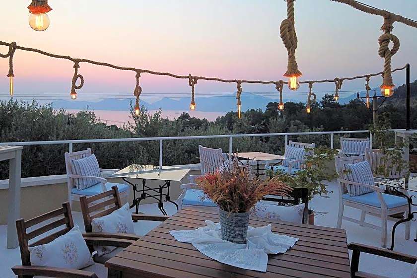 Mandarin & Mango Boutique Hotel