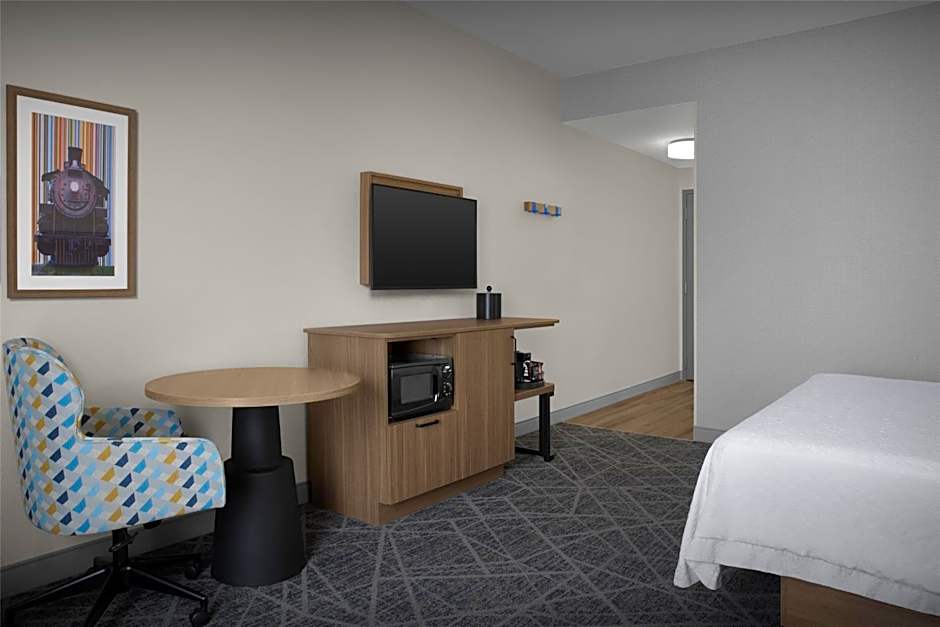 Hampton Inn By Hilton And Suites Laurel