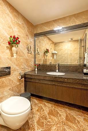 Deluxe Room , 20% off on FnB, and Spa