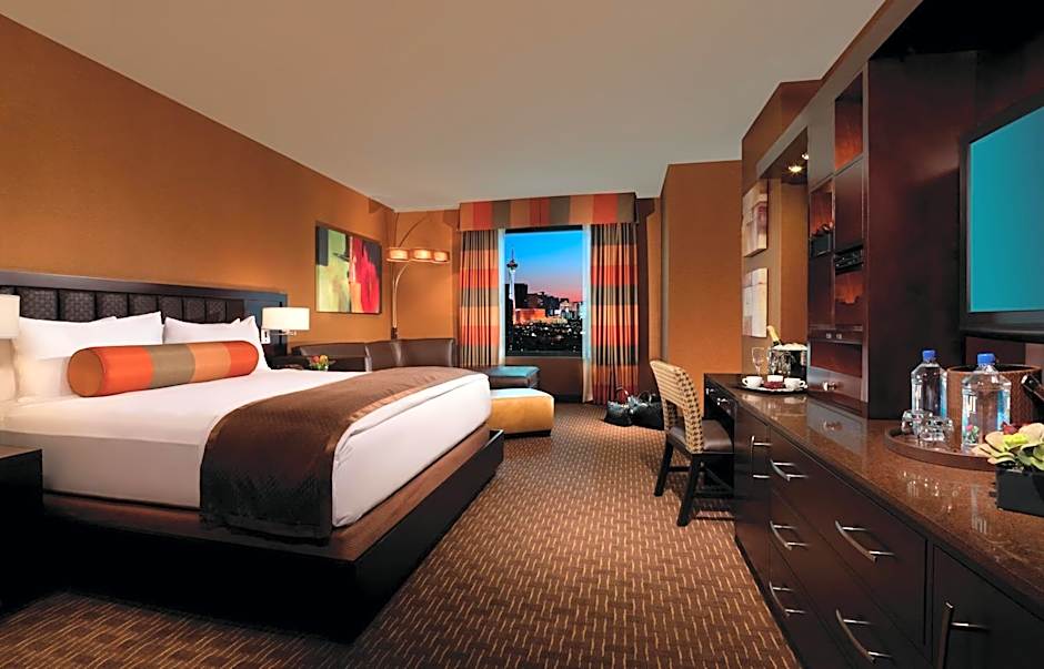 Golden Nugget Hotel & Casino Las Vegas