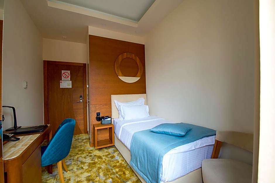 Hotel City Savoy
