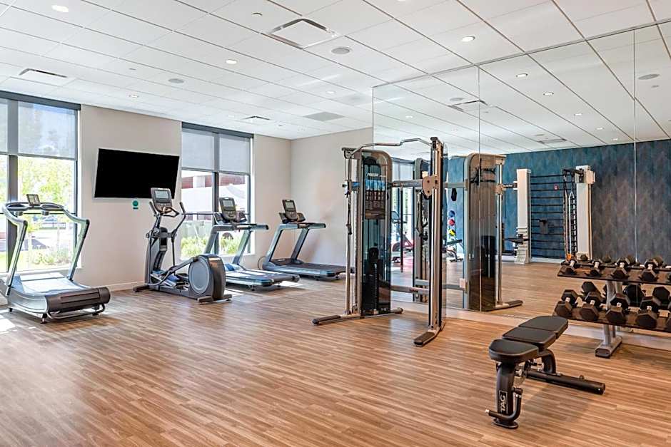 Cambria Hotel New Haven University Area