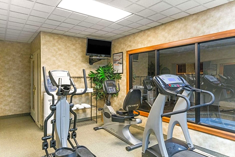 Wingate by Wyndham Tupelo