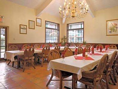 Merced Inn & Suites