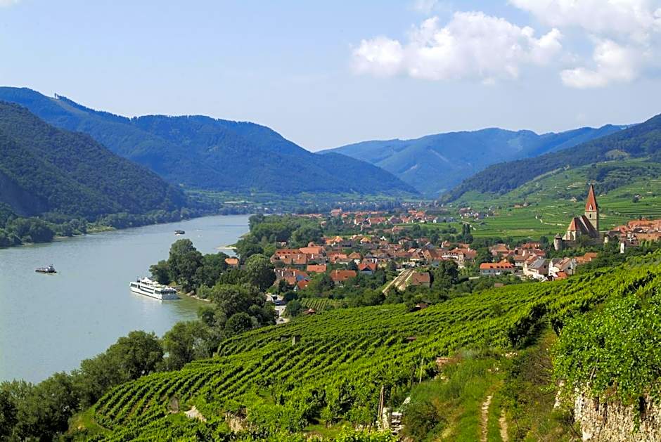 Donauhof - Hotel garni