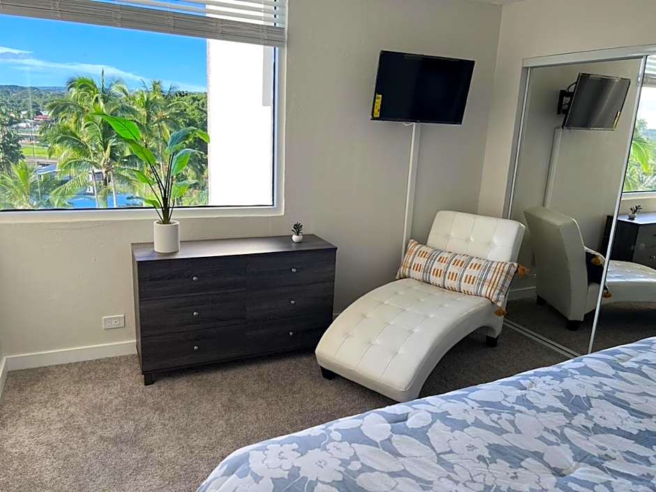 Stunning Views Best location in Hilo 2BR modern Condo