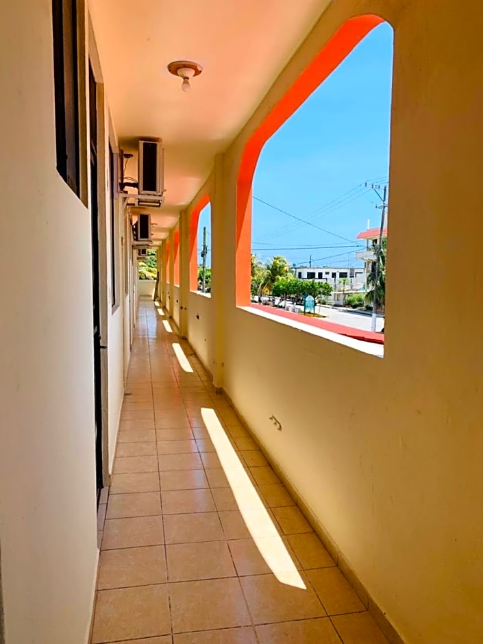 Hotel Sociedad y Maristas
