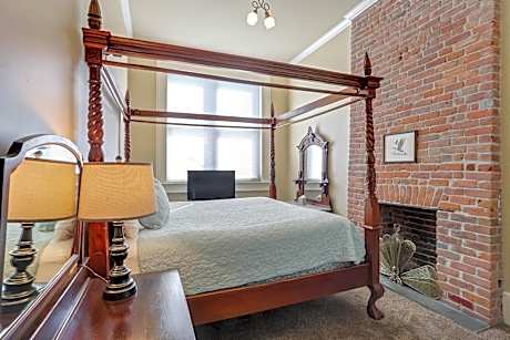 Two-Bedroom Two-Bathroom Suite