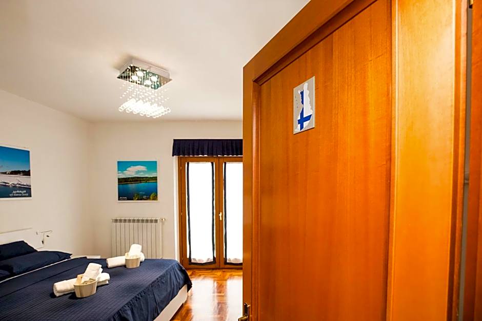 Double Room with Private External Bathroom — 4 fotoğraftan 1. fotoğraf