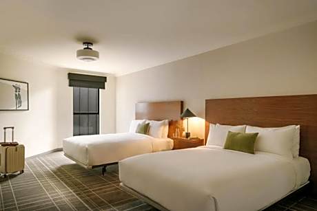 Queen Room with Two Queen Beds - Disability Access