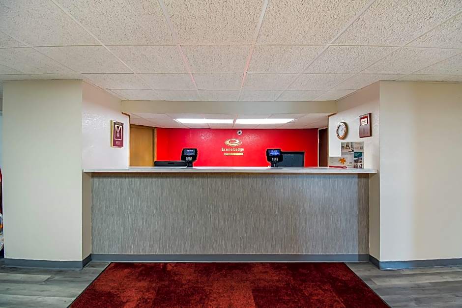 Econo Lodge Duluth near Miller Hill Mall
