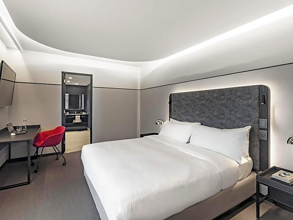 Pullman Santiago Vitacura