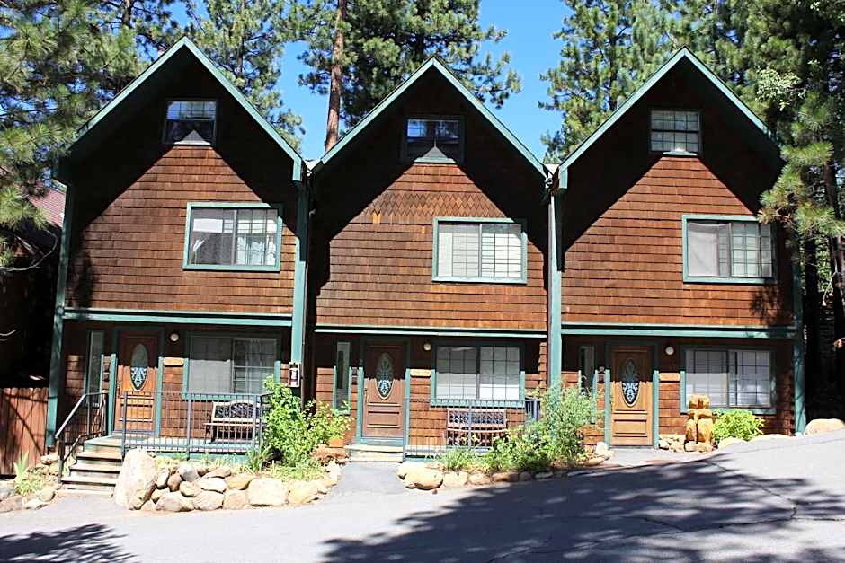 Northlake Lodges & Villas