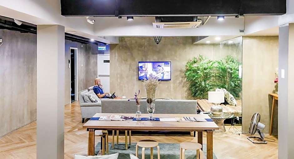 Collection O The Spades Hostel