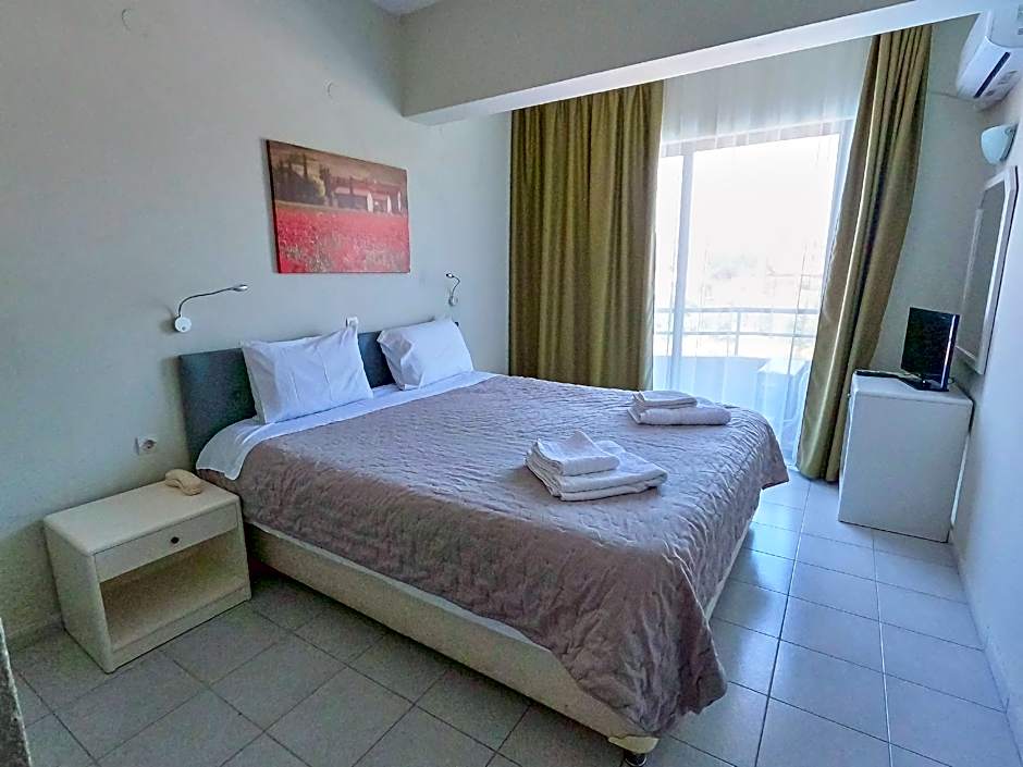 IVORY HOTEL