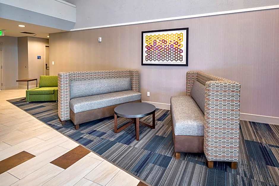 Holiday Inn Express Sunnyvale - Silicon Valley By IHG