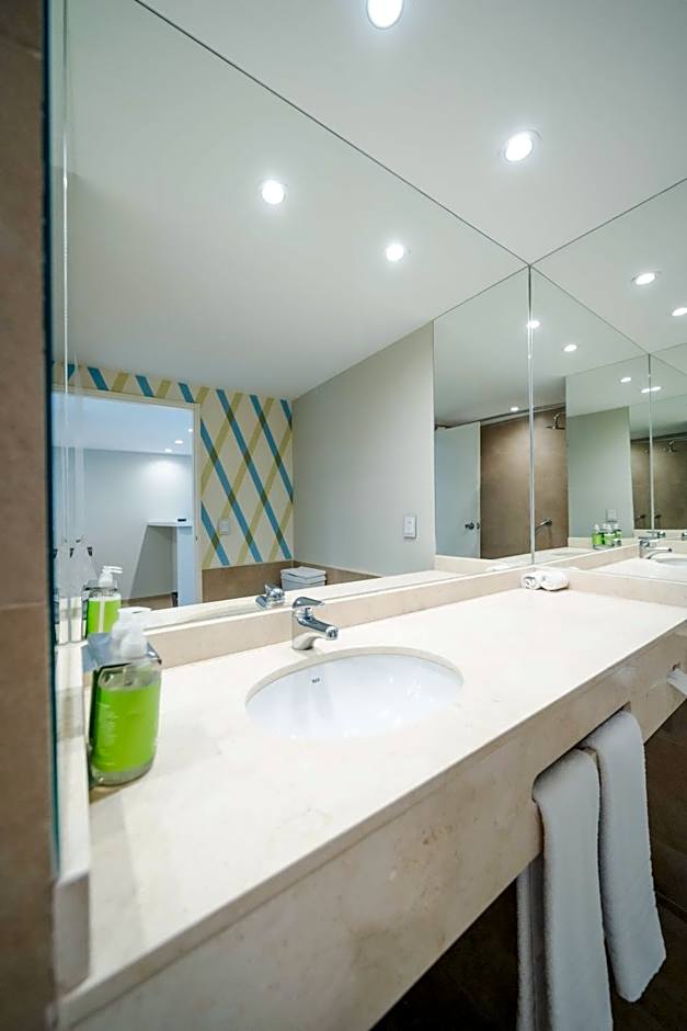 Holiday Inn Express Rosario By IHG