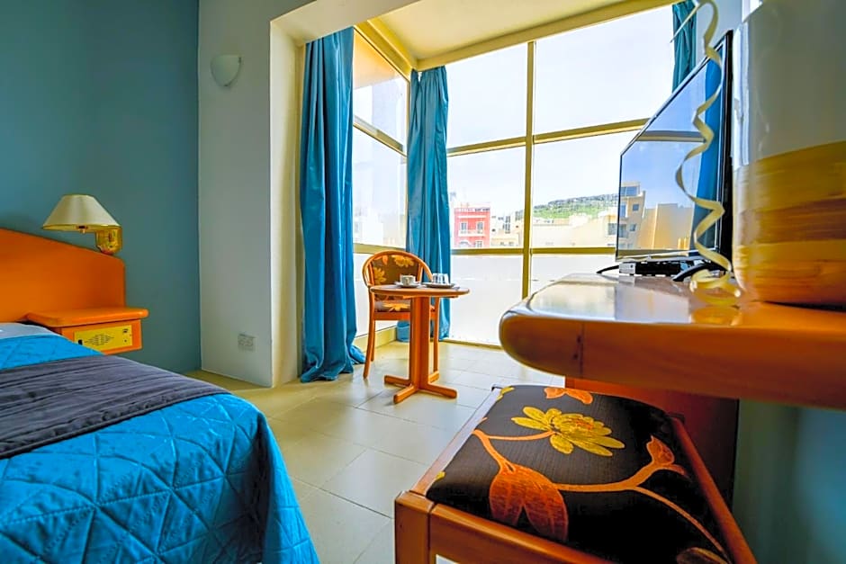 La Playa Hotel