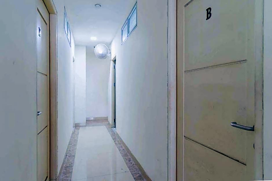 KoolKost near Nagoya Hill Batam (Minimum Stay 30 Nights)