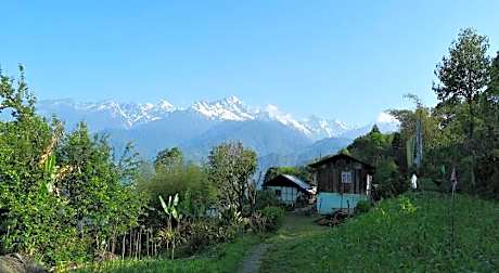 Vamoose Himalayan Viewpoint