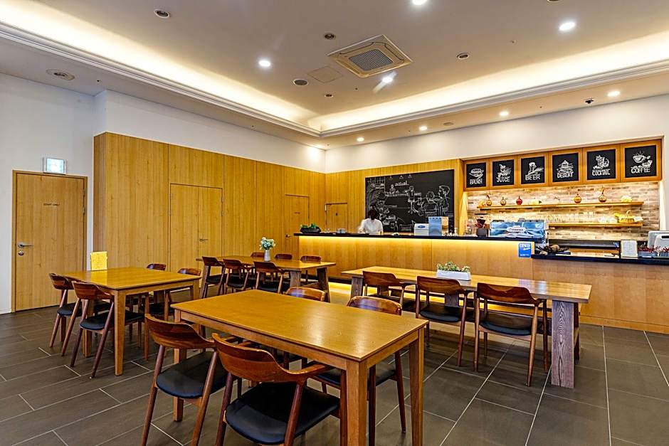 Crown Hotel Changwon