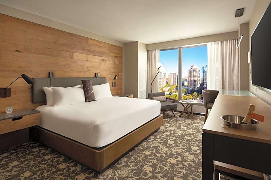 Epicurean Atlanta, Autograph Collection