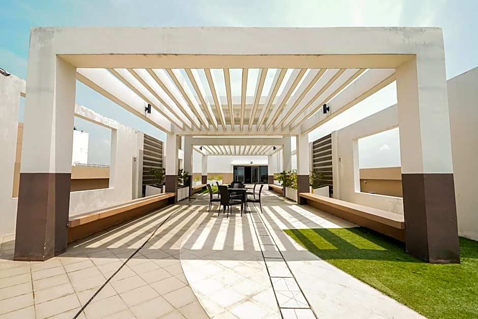 The Radiance Manila Bay Studio 2