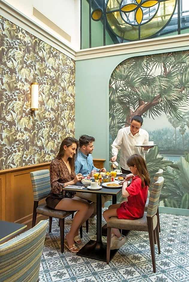 Hotel Saint Petersbourg Opera