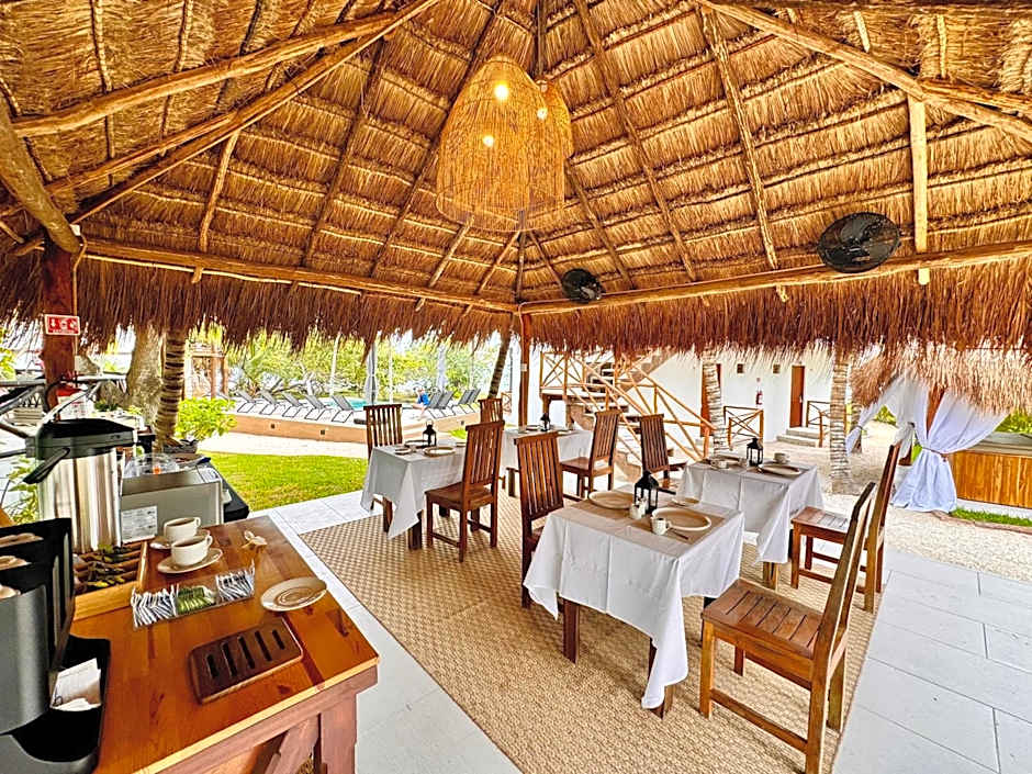 Azulea Bacalar Hotel & Spa - Lagoon Front