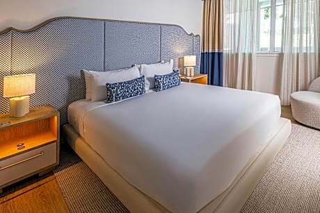 Terrace, Suite, 1 King, City view, Balcony