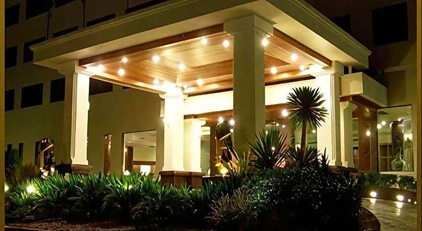 Sri U-Thong Grand Hotel