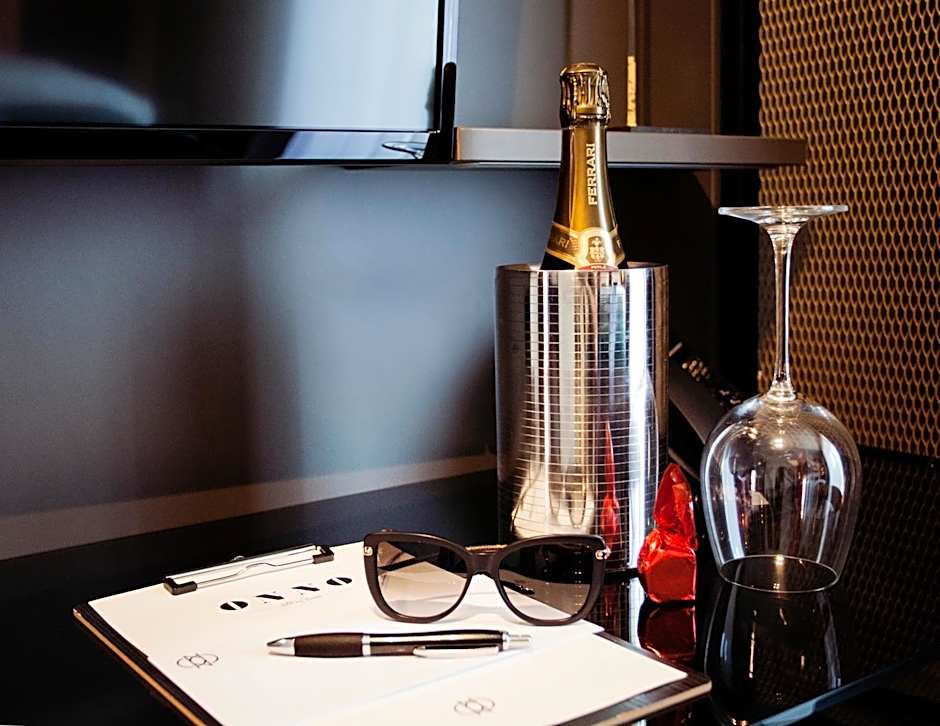 ONNO Boutique Hotel & Apartments