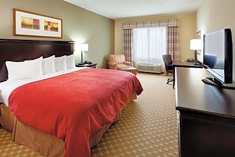 1 King Bed, Suite, Nonsmoking