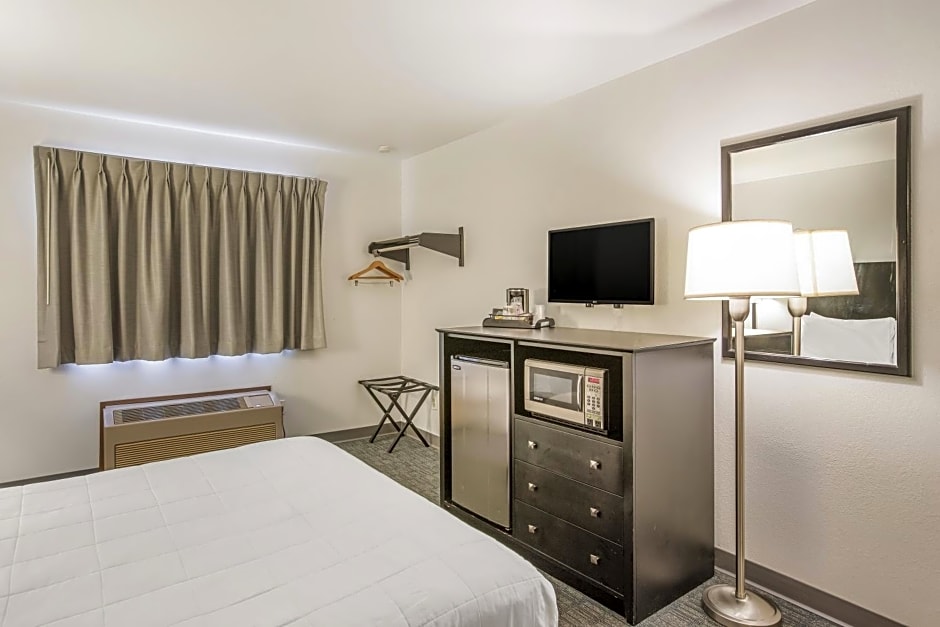 Americas Best Value Inn & Suites-Birch Run
