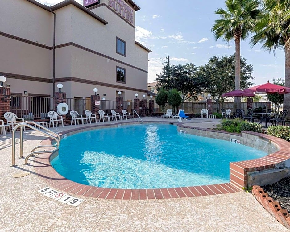 Comfort Suites Lake Jackson Clute