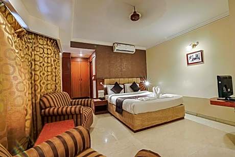 Deluxe Double Room with Balcony