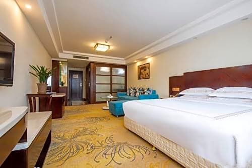 Overseas Chinese Friendship Hotel