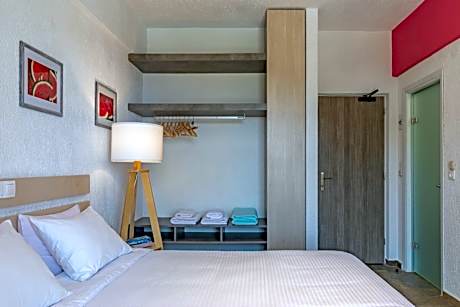 Economy Double or Twin Room