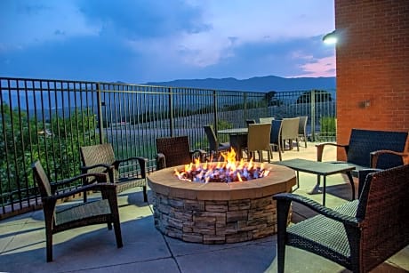 Fairfield Inn and Suites by Marriott Colorado Springs North Air Force Academy