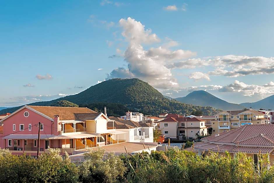 Dionysos Studios Apartments Nidri Lefkas