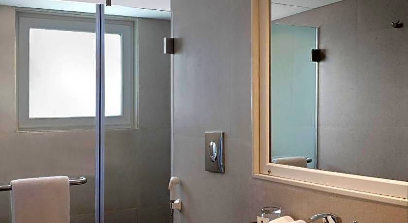 Grand Mercure Vadodara Surya Palace