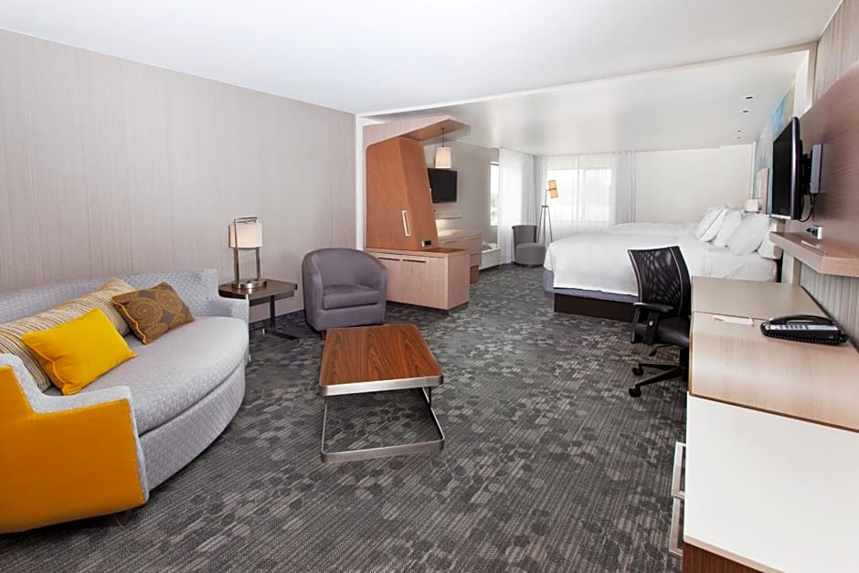 Courtyard by Marriott Columbus Phenix City/Riverfront