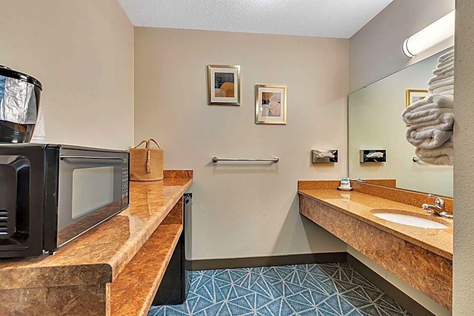 SureStay Hotel by Best Western Spicer